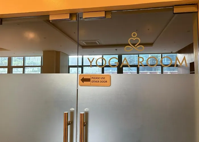 Aesthetic Modern 1br One Uptown Bgc Manila